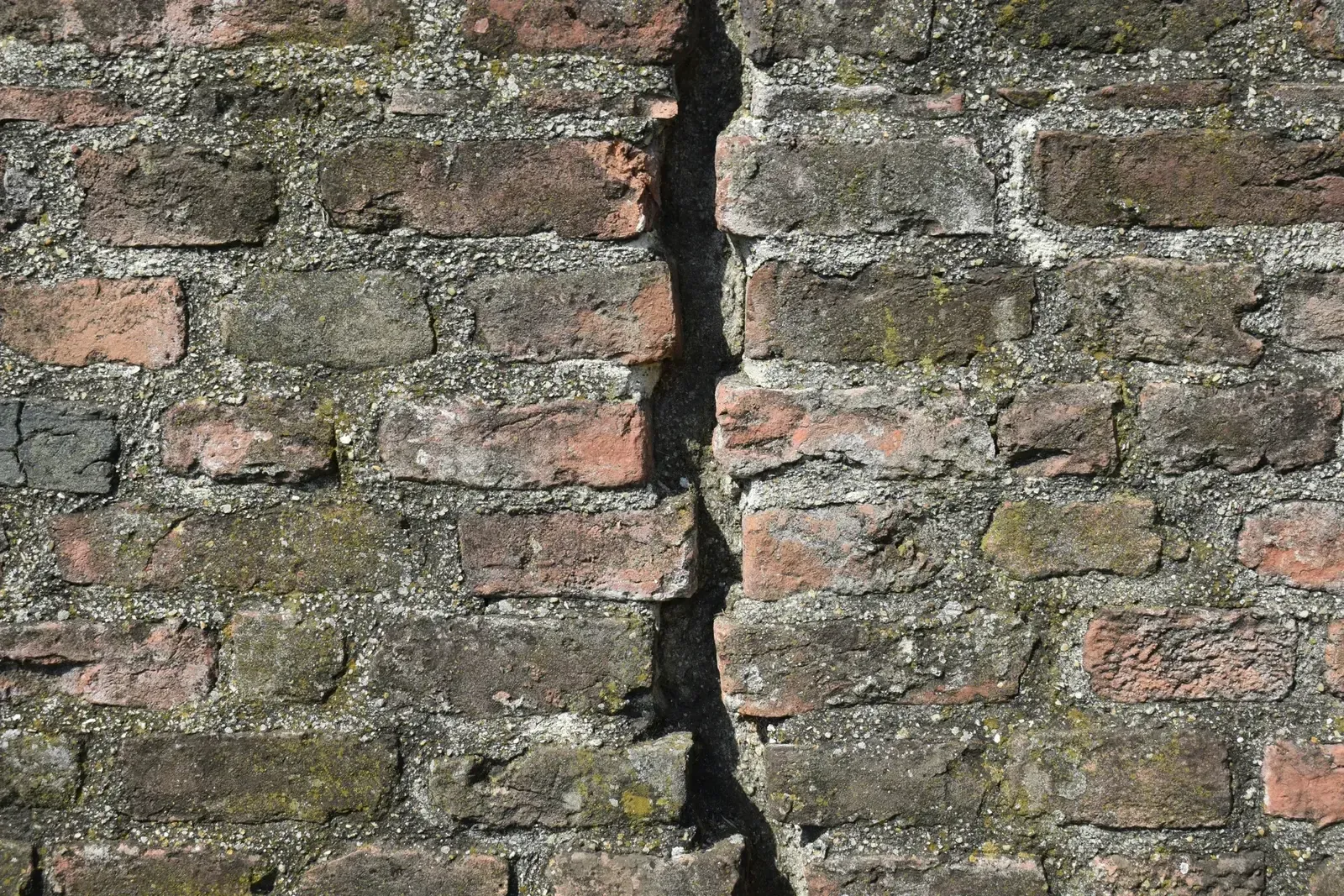 Failing Retaining Walls & Difficult Excavations